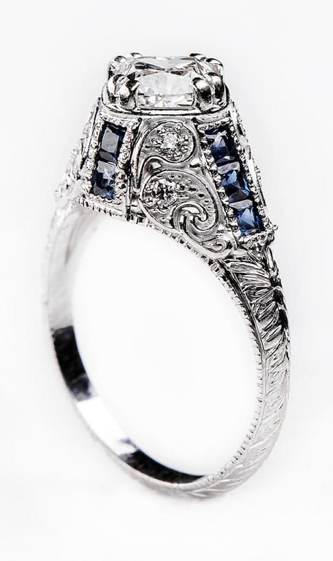 Vintage Diamond and sapphire engagement ring